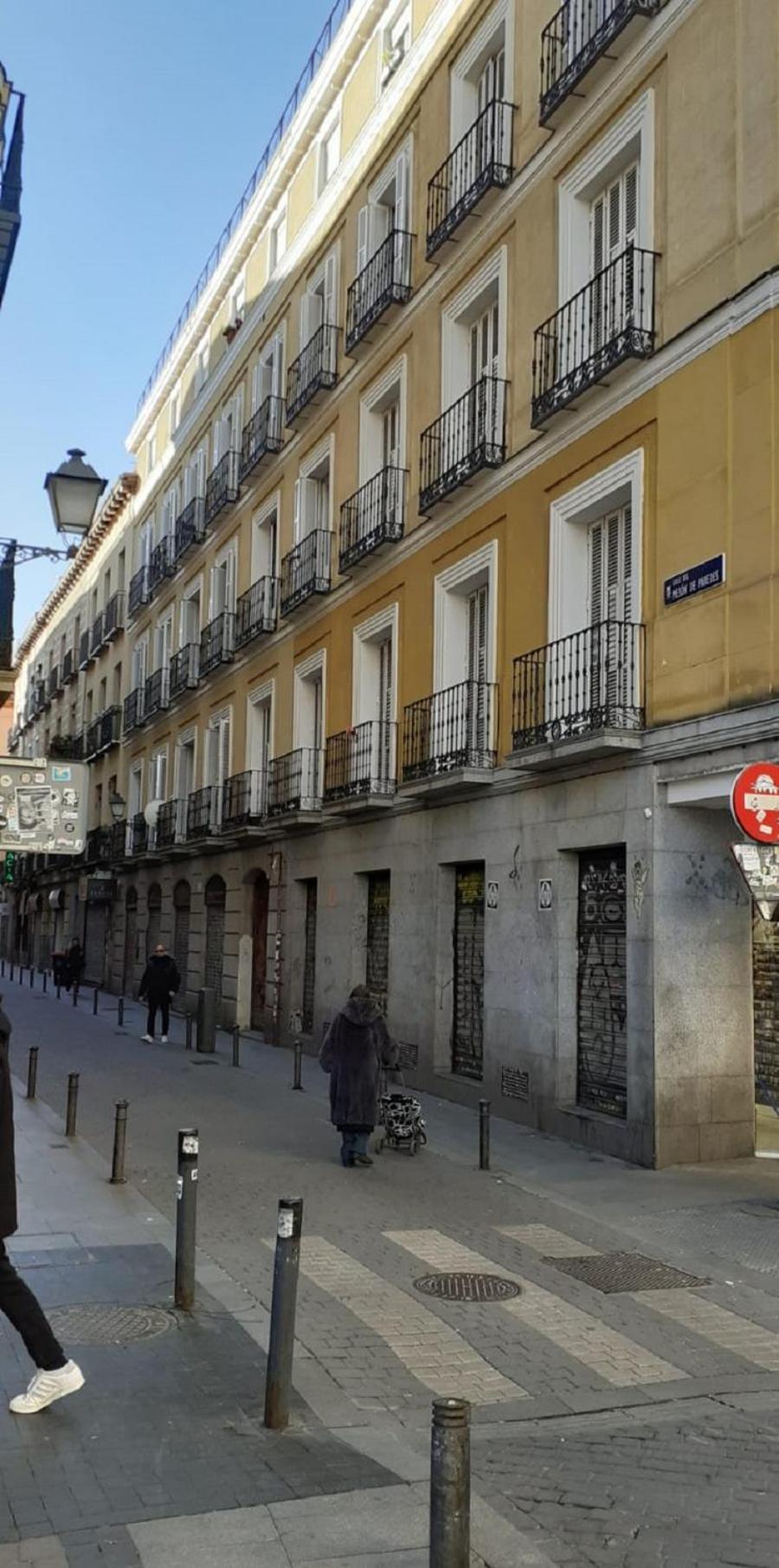 Hostal Daniel Madrid Bagian luar foto